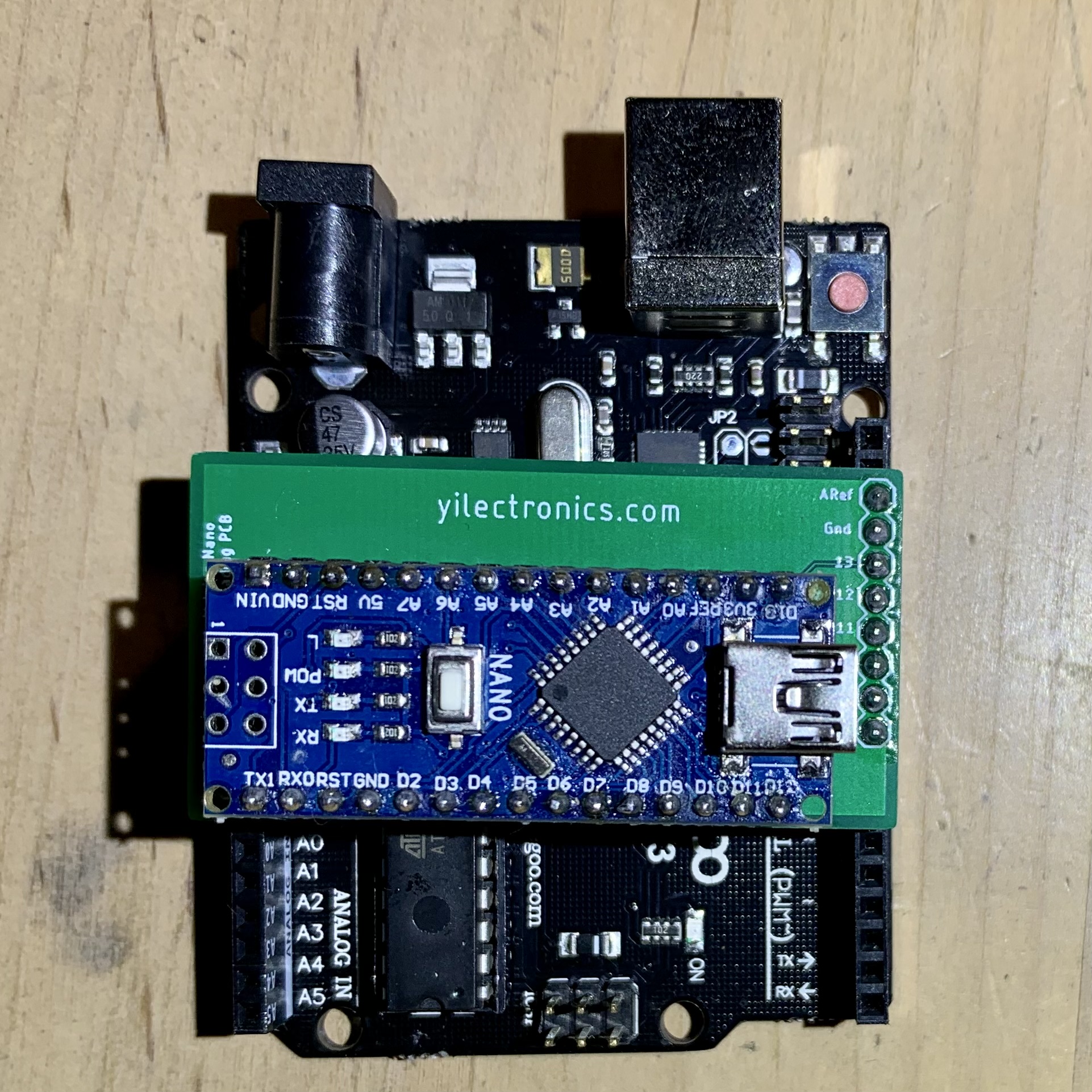 Bootloader board attached to Arduino Uno